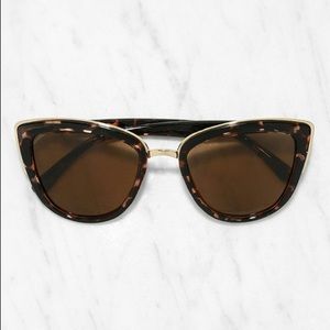Never worn Quay My Girl Tortoise Sunglasses